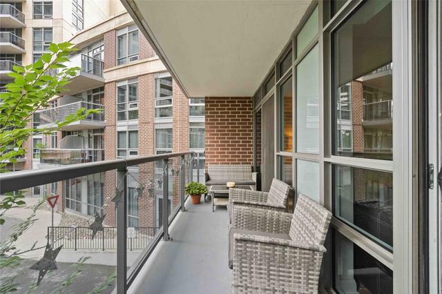 201 - 1 Michael Power Pl, Condo with 2 bedrooms, 2 bathrooms and 1 parking in Toronto ON | Image 17