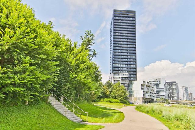 807 - 170 Bayview Ave, Condo with 1 bedrooms, 1 bathrooms and 0 parking in Toronto ON | Image 1
