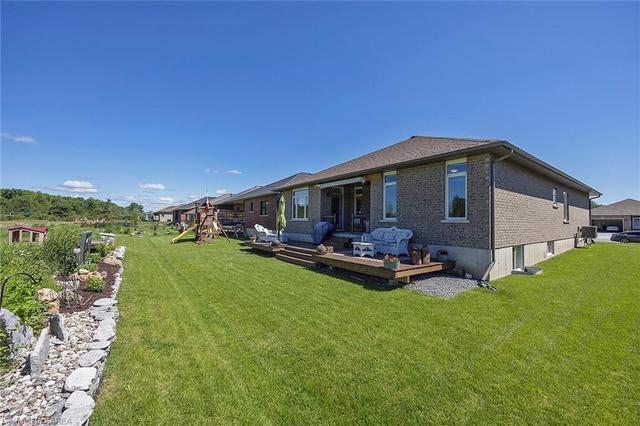 146 Cherrywood Parkway, House detached with 3 bedrooms, 3 bathrooms and 6 parking in Greater Napanee ON | Image 42