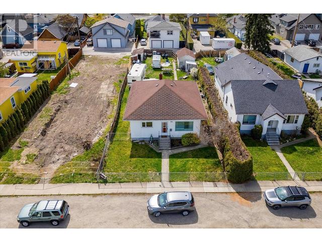 779 Lawson Avenue, House detached with 3 bedrooms, 1 bathrooms and null parking in Kelowna BC | Image 4