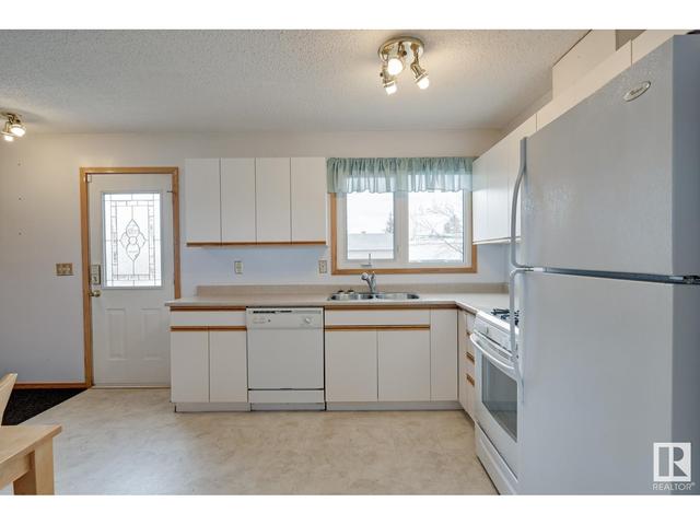 4907 57 Av, House detached with 3 bedrooms, 1 bathrooms and null parking in Lamont AB | Image 20