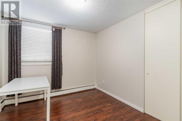 236, - 1421 7 Avenue Nw, Condo with 2 bedrooms, 1 bathrooms and 1 parking in Calgary AB | Image 13
