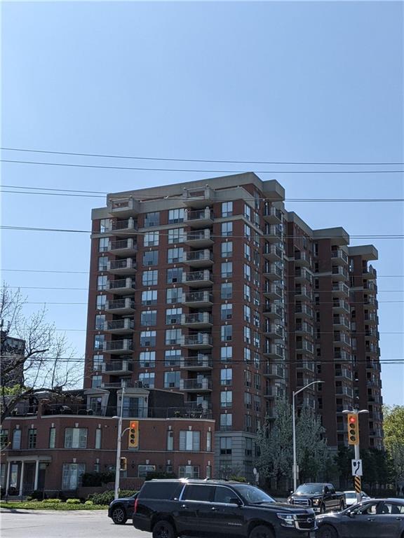 1001 - 442 Maple Avenue, Condo with 2 bedrooms, 2 bathrooms and 1 parking in Burlington ON | Image 1