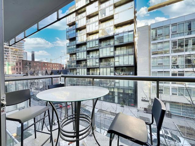 421 - 55 Stewart St, Condo with 1 bedrooms, 1 bathrooms and 0 parking in Toronto ON | Image 21