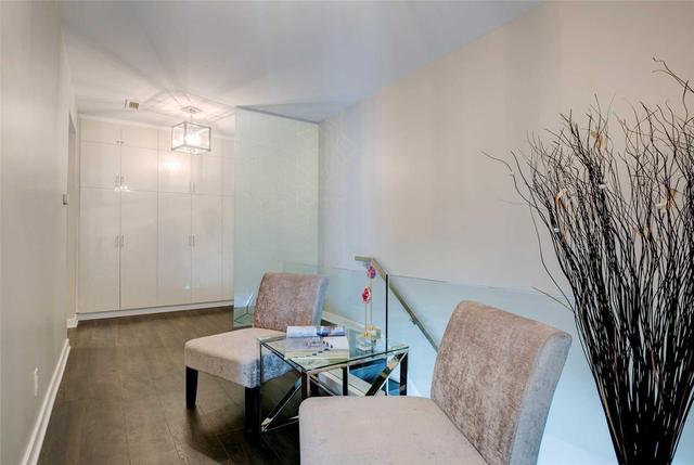 Th3 - 110 Charles St E, Townhouse with 2 bedrooms, 3 bathrooms and 2 parking in Toronto ON | Image 20