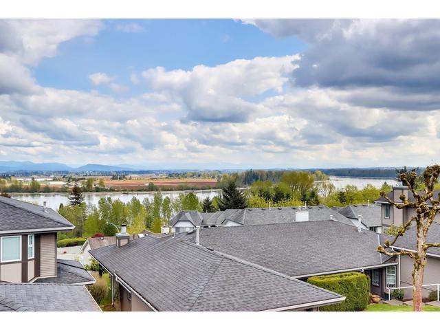201 - 1140 Castle Crescent, House attached with 3 bedrooms, 3 bathrooms and null parking in Port Coquitlam BC | Image 10