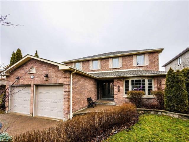 907 Leslie Valley Dr, House detached with 4 bedrooms, 3 bathrooms and 6 parking in Newmarket ON | Image 1