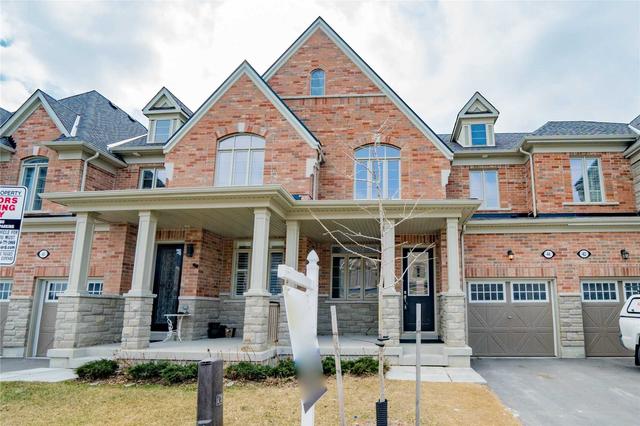 44 Workmen's Circ, House attached with 3 bedrooms, 3 bathrooms and 2 parking in Ajax ON | Image 1