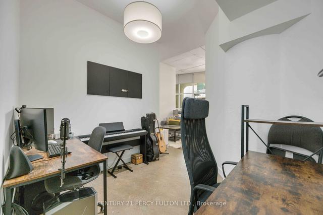 760 - 155 Dalhousie St, Condo with 1 bedrooms, 1 bathrooms and 0 parking in Toronto ON | Image 23