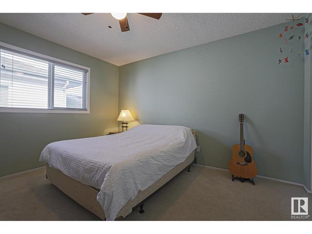 18413 76a Av Nw, House detached with 4 bedrooms, 2 bathrooms and 4 parking in Edmonton AB | Image 18
