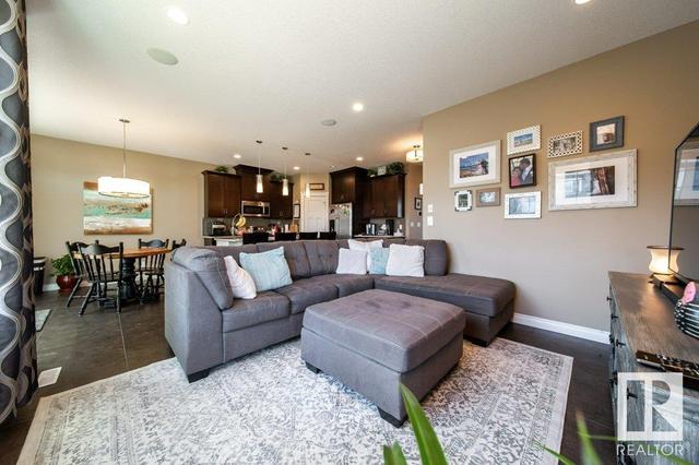 17963 78 St Nw, House detached with 4 bedrooms, 3 bathrooms and 4 parking in Edmonton AB | Image 16