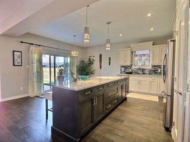 1314 Dyer Cres, House detached with 4 bedrooms, 3 bathrooms and 4 parking in London ON | Image 10