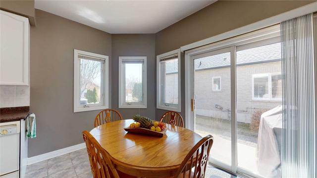 49 Candlelight Crt, House detached with 2 bedrooms, 3 bathrooms and 3 parking in Scugog ON | Image 8