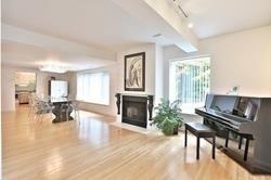 220 Owen Blvd, House detached with 3 bedrooms, 5 bathrooms and 6 parking in Toronto ON | Image 12
