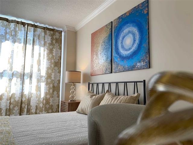 503 - 45 Southport St, Condo with 3 bedrooms, 2 bathrooms and 1 parking in Toronto ON | Image 10