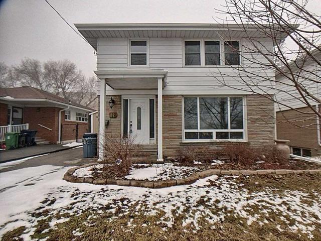 16 Mooregate Ave, House detached with 3 bedrooms, 1 bathrooms and 3 parking in Toronto ON | Image 1