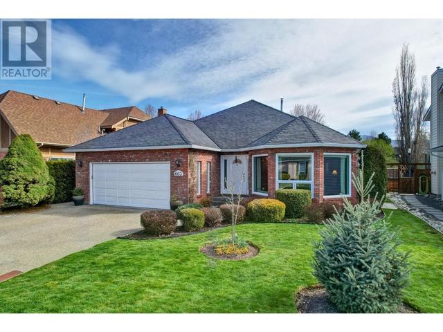 663 Pimlico Road, House detached with 2 bedrooms, 2 bathrooms and 4 parking in Kelowna BC | Image 1
