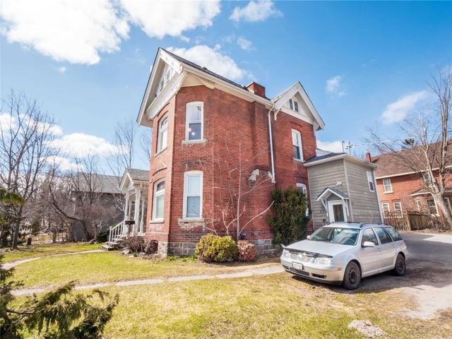 120 Tecumseth St, House detached with 5 bedrooms, 5 bathrooms and 7 parking in Orillia ON | Image 11