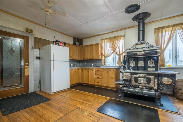 725 Peplinski Homestead Road, House detached with 5 bedrooms, 2 bathrooms and 10 parking in Madawaska Valley ON | Image 15
