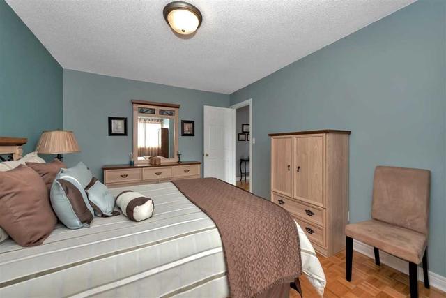 15 Richwood St, House detached with 3 bedrooms, 4 bathrooms and 4 parking in Toronto ON | Image 16