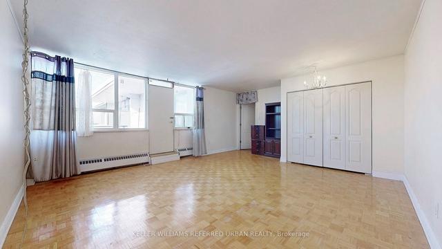 921 - 3460 Keele St, Condo with 2 bedrooms, 1 bathrooms and 1 parking in Toronto ON | Image 25