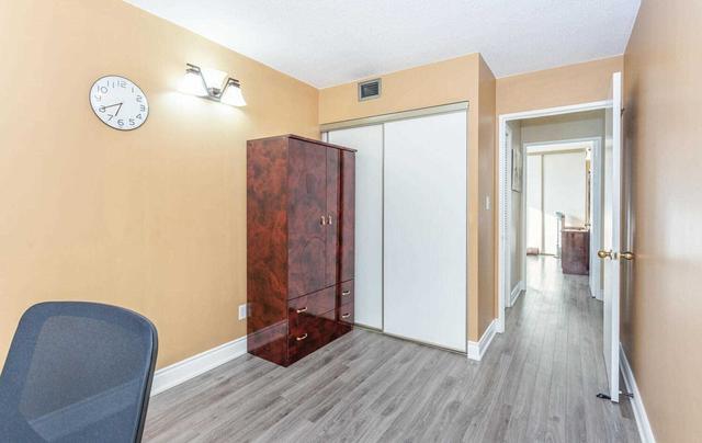 1012 - 145 Hillcrest Ave, Condo with 2 bedrooms, 2 bathrooms and 2 parking in Mississauga ON | Image 29
