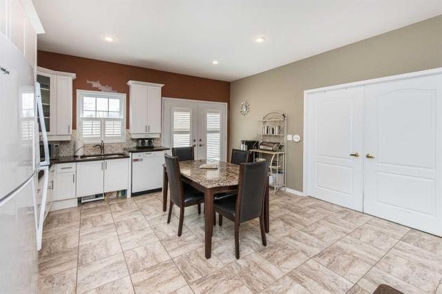 76 Sundridge St, House detached with 2 bedrooms, 2 bathrooms and 4 parking in Brampton ON | Image 7