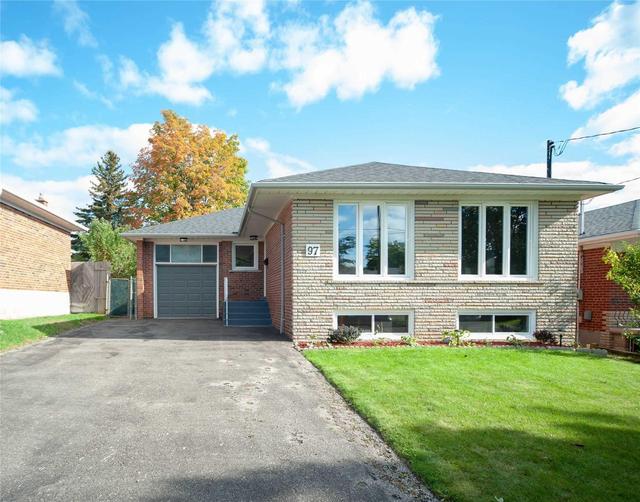 97 Lynnbrook Dr, House detached with 3 bedrooms, 2 bathrooms and 5 parking in Toronto ON | Image 1