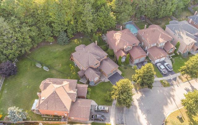 8 Foakes Dr, House detached with 4 bedrooms, 4 bathrooms and 2 parking in Ajax ON | Image 18