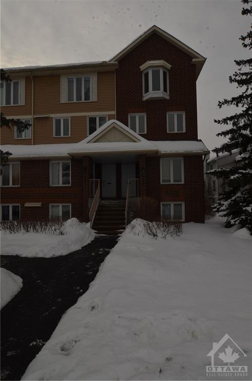b - 6780 Jeanne D'arc Boulevard, House attached with 2 bedrooms, 2 bathrooms and 1 parking in Ottawa ON | Image 2