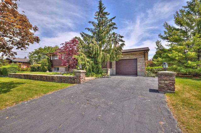 27 Marsdale Dr, House detached with 6 bedrooms, 2 bathrooms and 3 parking in St. Catharines ON | Image 12