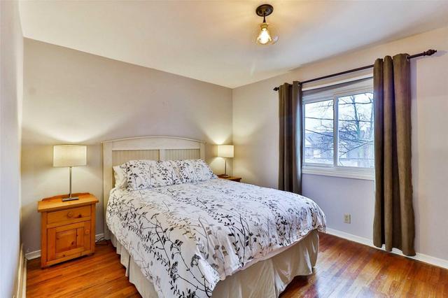 193 Prescott Ave, House semidetached with 3 bedrooms, 2 bathrooms and 1 parking in Toronto ON | Image 12