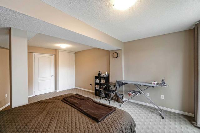 153 - 833 Scollard Crt, Townhouse with 3 bedrooms, 4 bathrooms and 1 parking in Mississauga ON | Image 19