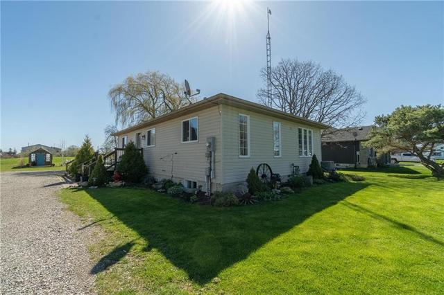 296 South Cayuga Road, House detached with 3 bedrooms, 1 bathrooms and 14 parking in Haldimand County ON | Image 35