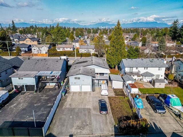 13060 64 Avenue, House detached with 4 bedrooms, 3 bathrooms and 6 parking in Surrey BC | Image 32