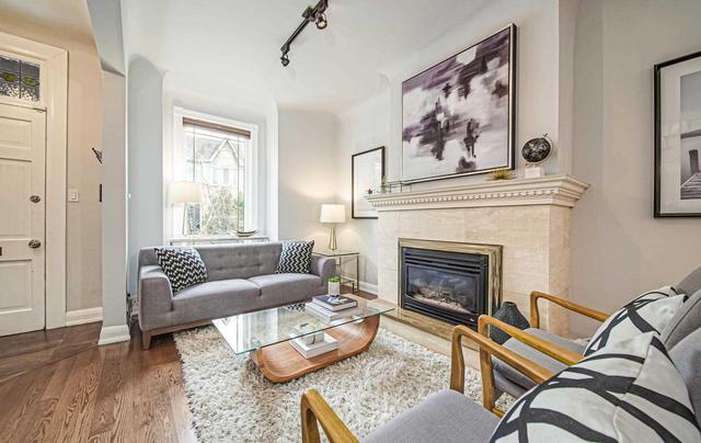 176 De Grassi St, House detached with 2 bedrooms, 2 bathrooms and 2 parking in Toronto ON | Image 1