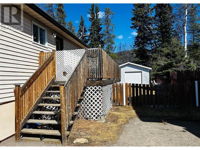 139 Fellers Avenue, House detached with 5 bedrooms, 1 bathrooms and 1 parking in Tumbler Ridge BC | Image 18