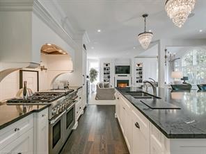288 Gloucester Ave, Home with 4 bedrooms, 5 bathrooms and 10 parking in Oakville ON | Image 7