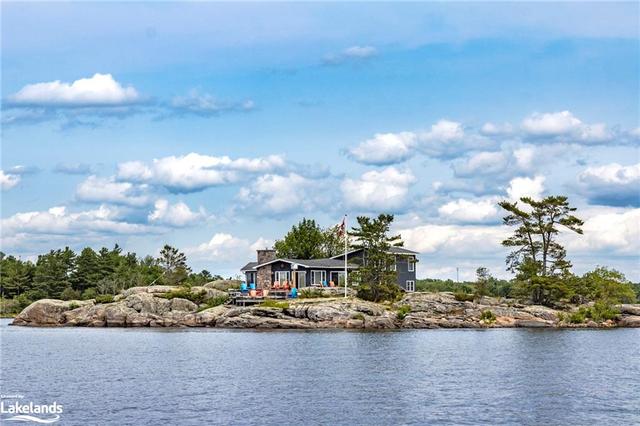2 290 & 310 Island, House detached with 4 bedrooms, 1 bathrooms and null parking in Georgian Bay ON | Image 37