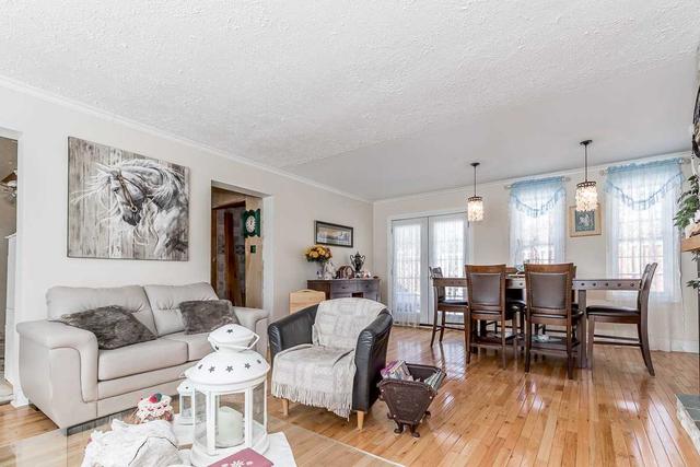1012 Westmount Ave, House detached with 3 bedrooms, 1 bathrooms and 6 parking in Innisfil ON | Image 7