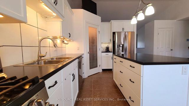 11320 102 St, House detached with 5 bedrooms, 3 bathrooms and 8 parking in Fort St. John BC | Image 19