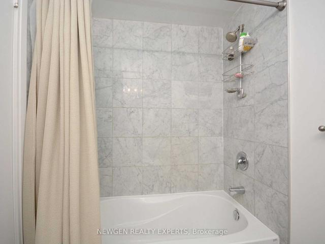 4402 - 50 Absolute Ave, Condo with 2 bedrooms, 2 bathrooms and 1 parking in Mississauga ON | Image 17