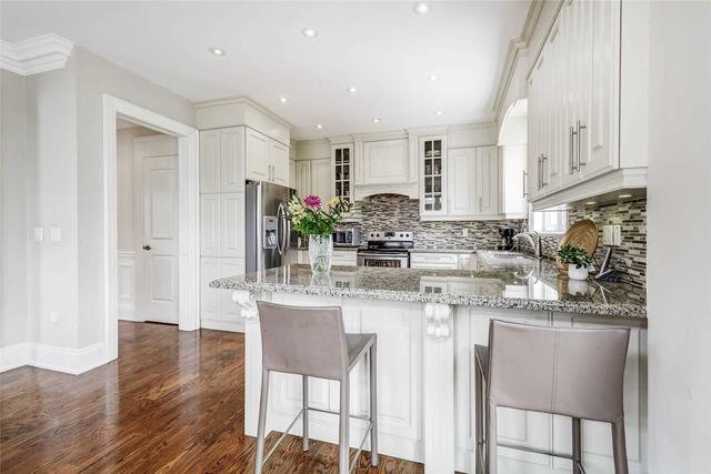 70 Roxaline St, House detached with 5 bedrooms, 5 bathrooms and 6 parking in Toronto ON | Image 6