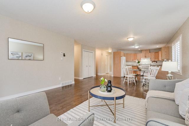 c3 - 401 Birmingham St E, Townhouse with 3 bedrooms, 3 bathrooms and 3 parking in Wellington North ON | Image 3