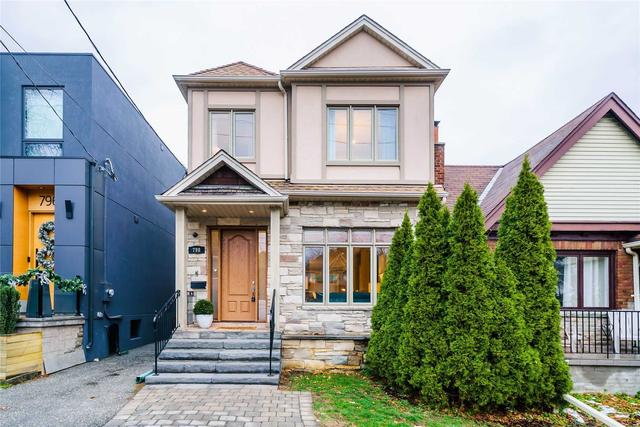 798 Millwood Rd, House detached with 3 bedrooms, 4 bathrooms and 1 parking in Toronto ON | Image 1