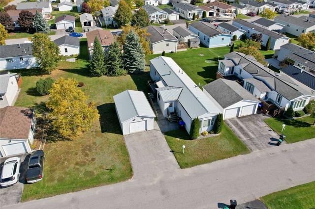 4099 Lynn St, Home with 2 bedrooms, 2 bathrooms and 3 parking in Severn ON | Image 14