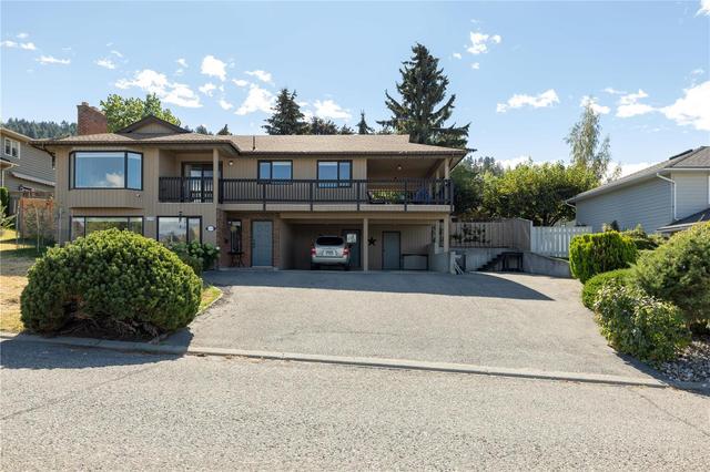 11708 Lochhaven Drive, House detached with 4 bedrooms, 3 bathrooms and 4 parking in Coldstream BC | Card Image