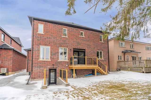 19 Wanita Rd, House detached with 4 bedrooms, 5 bathrooms and 4 parking in Toronto ON | Image 20