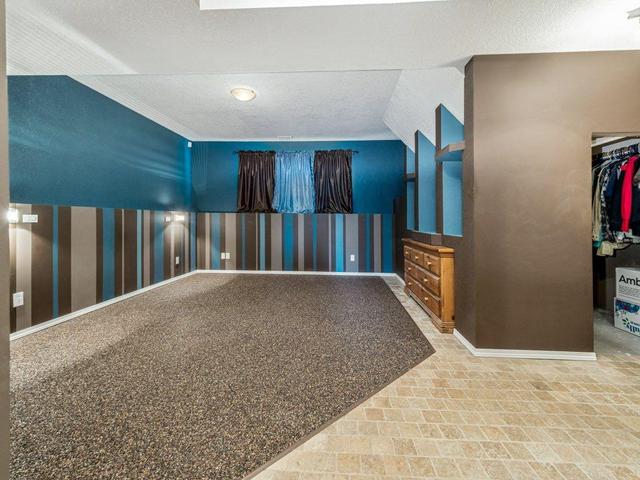 140 Jessie Robinson Close N, House detached with 4 bedrooms, 2 bathrooms and 3 parking in Lethbridge AB | Image 33