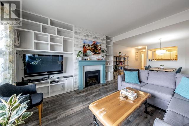 310 - 555 Houghton Road, Condo with 2 bedrooms, 2 bathrooms and 1 parking in Kelowna BC | Image 14